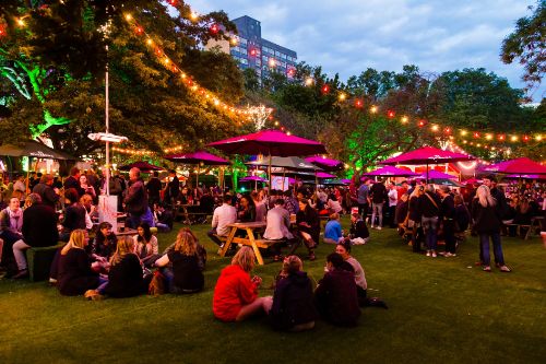 Best Edinburgh festivals - CoDE Pod Hostels