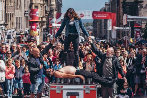 Best Edinburgh festivals - CoDE Pod Hostels